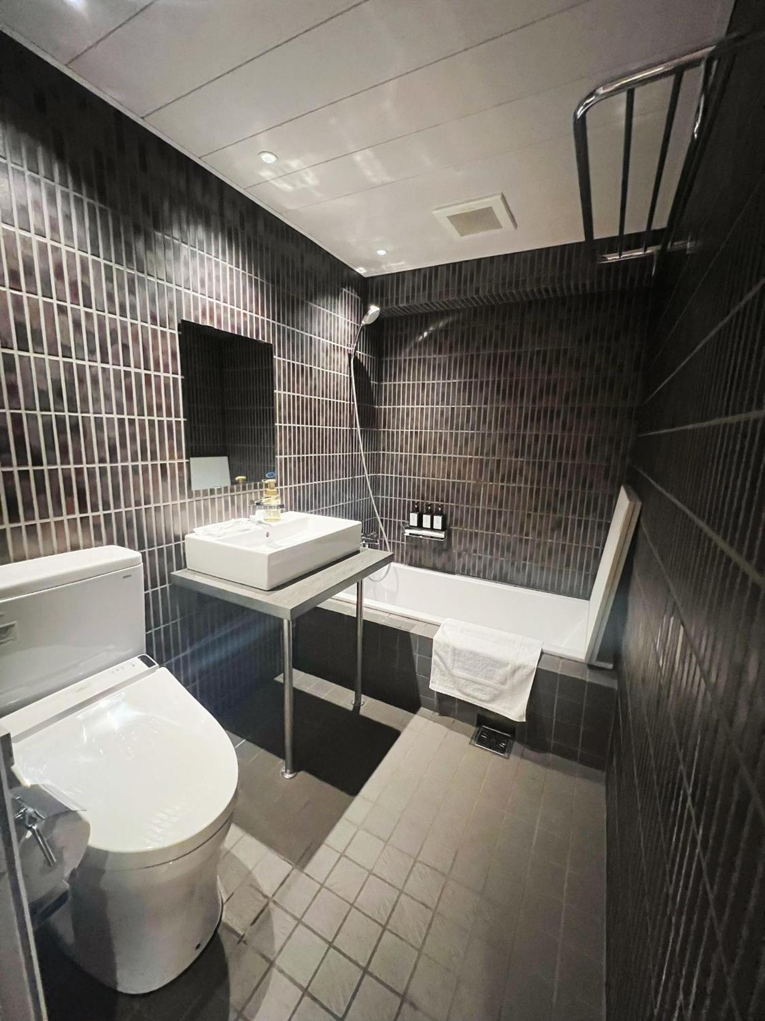 Nplus Tokyo Akihabara Premium Экстерьер фото